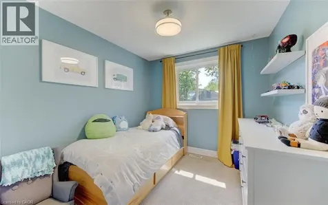 143 Dawn Crescent Cambridge ON N3C 3X3