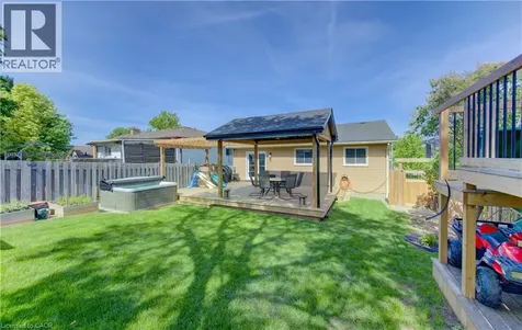 143 Dawn Crescent Cambridge ON N3C 3X3