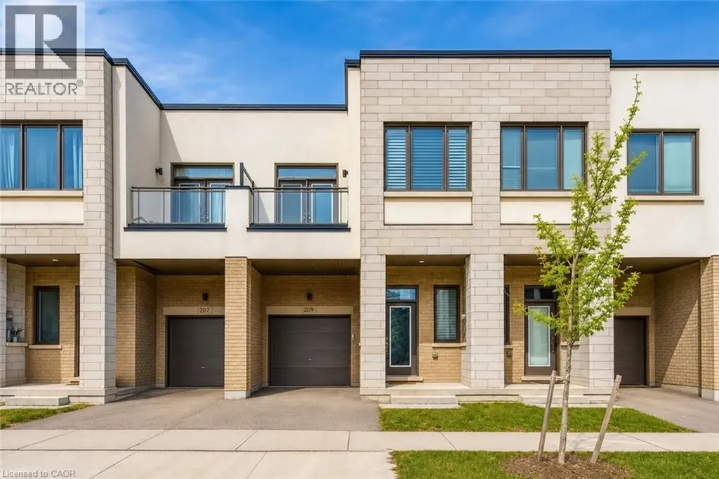 209 Fowley Drive Oakville ON L6H 7C3