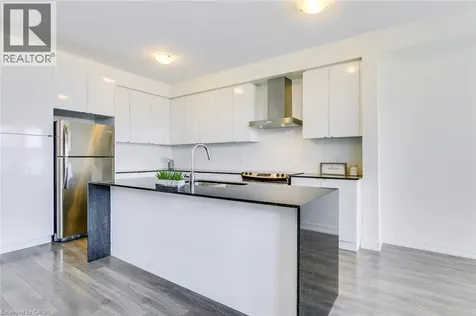 209 Fowley Drive Oakville ON L6H 7C3