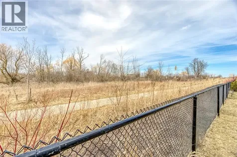 209 Fowley Drive Oakville ON L6H 7C3