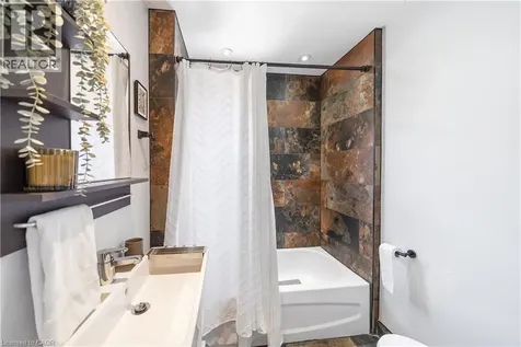 30 Lottridge Street Hamilton ON L8L 6T5