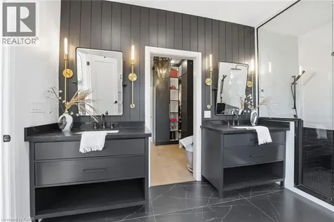 1316 Dundas Street Burlington ON L7P 0S6