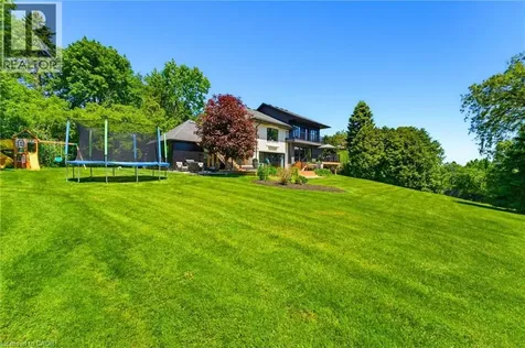 1316 Dundas Street Burlington ON L7P 0S6
