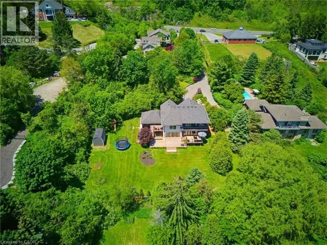 1316 Dundas Street Burlington ON L7P 0S6