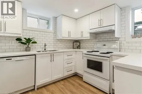 129 West 32nd Street Hamilton ON L9C 5H1