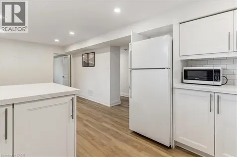129 West 32nd Street Hamilton ON L9C 5H1