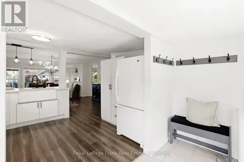 18 Armstrong Avenue Scugog ON L0B 1L0