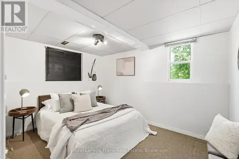18 Armstrong Avenue Scugog ON L0B 1L0