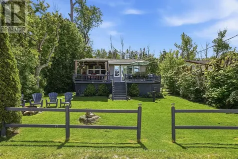 18 Armstrong Avenue Scugog ON L0B 1L0
