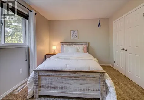20 Walter Perry Place New Hamburg ON N3A 0B4