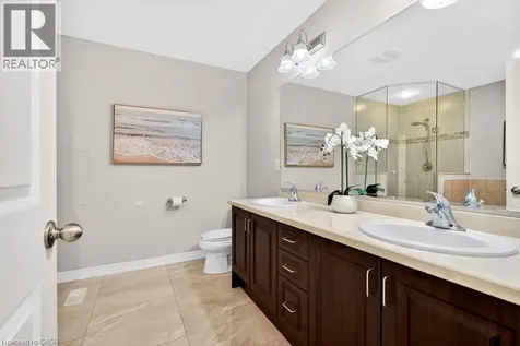 523 Terrace Way Oakville ON L6M 1N5