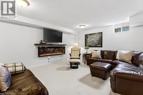 523 Terrace Way Oakville ON L6M 1N5
