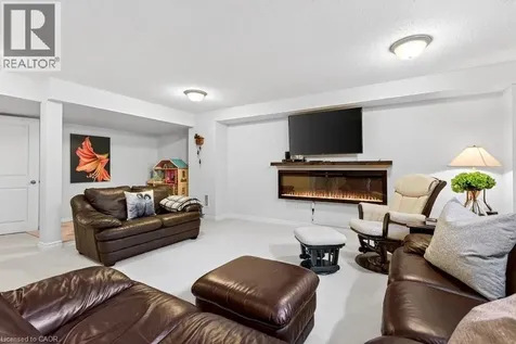 523 Terrace Way Oakville ON L6M 1N5