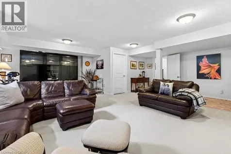 523 Terrace Way Oakville ON L6M 1N5