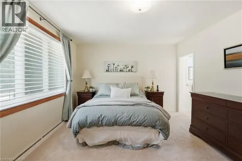 7 Braemar Place Hamilton ON L9C 1C9