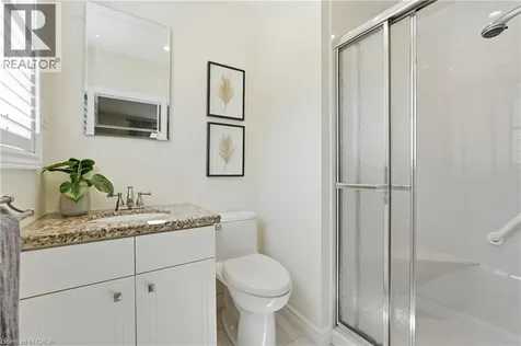 7 Braemar Place Hamilton ON L9C 1C9
