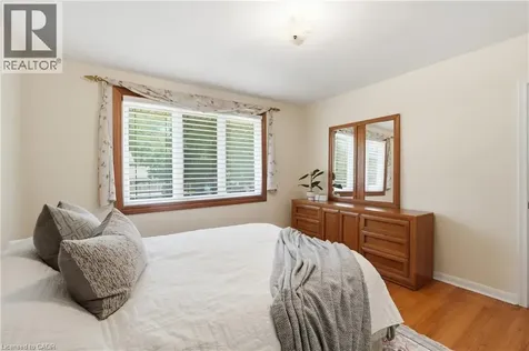 7 Braemar Place Hamilton ON L9C 1C9