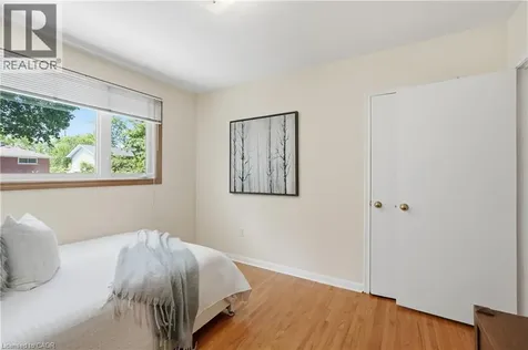 7 Braemar Place Hamilton ON L9C 1C9