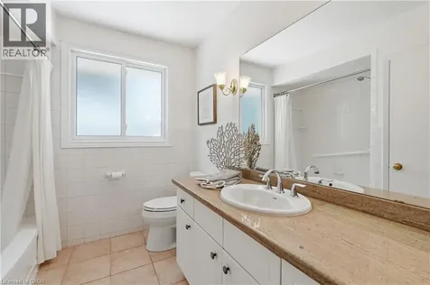 7 Braemar Place Hamilton ON L9C 1C9