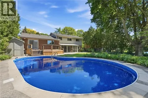 7 Braemar Place Hamilton ON L9C 1C9