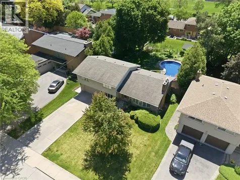 7 Braemar Place Hamilton ON L9C 1C9