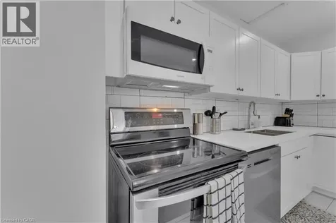 237 West Avenue North Hamilton ON L8L 5C8