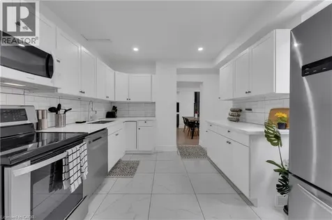 237 West Avenue North Hamilton ON L8L 5C8