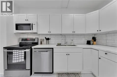 237 West Avenue North Hamilton ON L8L 5C8
