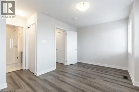 57 Markle Crescent Ancaster ON L8G 0H4