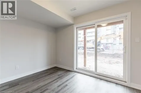57 Markle Crescent Ancaster ON L8G 0H4