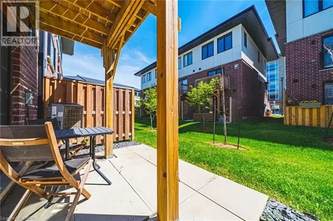 57 Markle Crescent Ancaster ON L8G 0H4