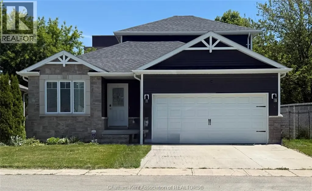 15 Lisgar Street Chatham ON N7M 5C7