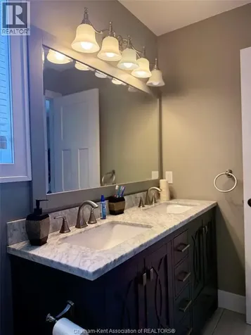 15 Lisgar Street Chatham ON N7M 5C7
