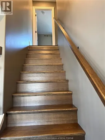 15 Lisgar Street Chatham ON N7M 5C7