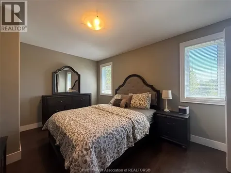 15 Lisgar Street Chatham ON N7M 5C7