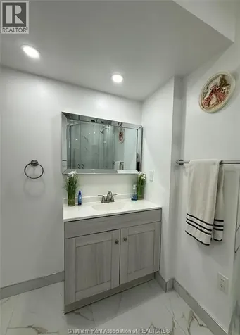 15 Lisgar Street Chatham ON N7M 5C7
