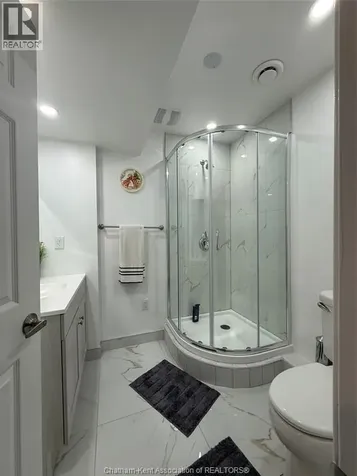 15 Lisgar Street Chatham ON N7M 5C7