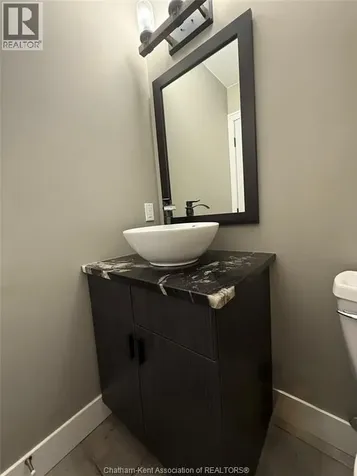 15 Lisgar Street Chatham ON N7M 5C7