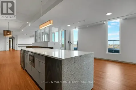 135 Barrette Street Ottawa ON K1L 7Z9