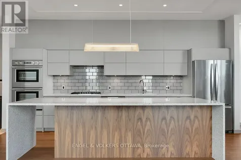 135 Barrette Street Ottawa ON K1L 7Z9