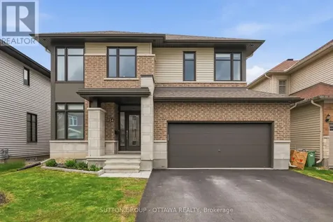 824 Contour Street Ottawa ON K1W 1G2