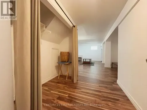 1236 Clyde Avenue Ottawa ON K2C 1Y4