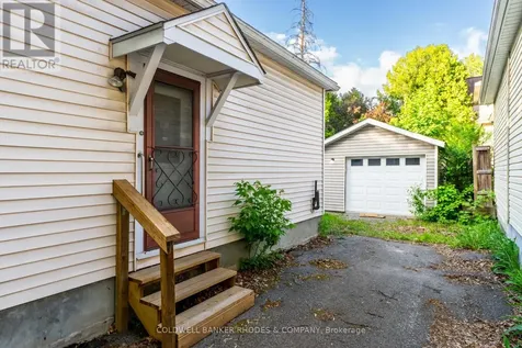 149 Sweetland Avenue Ottawa ON K1N 7V1