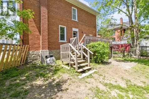 127 Brockville Street Smiths Falls ON K7A 3Y7