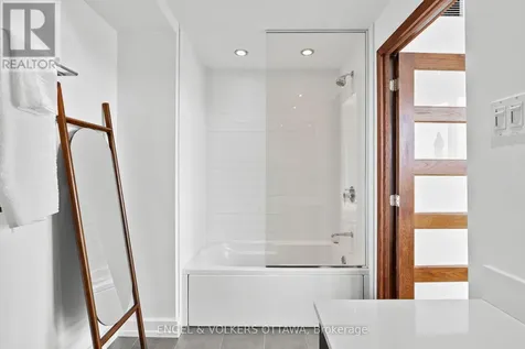 349 Mcleod Street Ottawa ON K2P 0S1