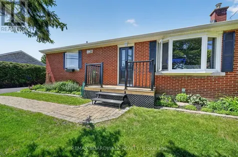 2548 Mer Bleue Road Ottawa ON K4B 1H9