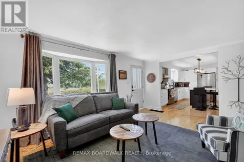 2548 Mer Bleue Road Ottawa ON K4B 1H9