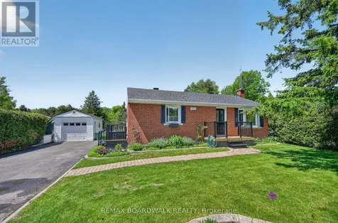 2548 Mer Bleue Road Ottawa ON K4B 1H9