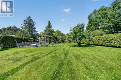 2548 Mer Bleue Road Ottawa ON K4B 1H9